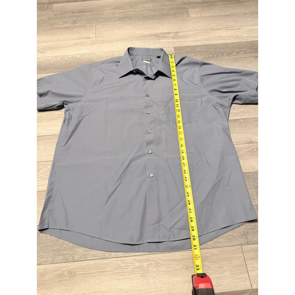 VanHeusen Button Down Shirt Mens 17.5 Grey Short Sleeve Wrinkle Free Regular Fit - Picture 4 of 6